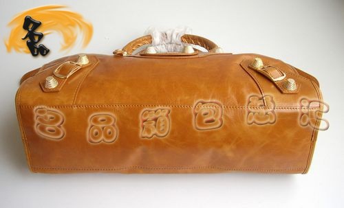 084338B 巴黎世家經(jīng)典款機(jī)車包 BALENCIAGA牛皮斜挎包 時(shí)尚女士手提包