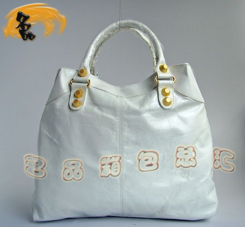 084326B BALENCIAGA �������� ��(j��ng)��C(j��)܇�� ��ɫȫƤ�¿����e�ִ�