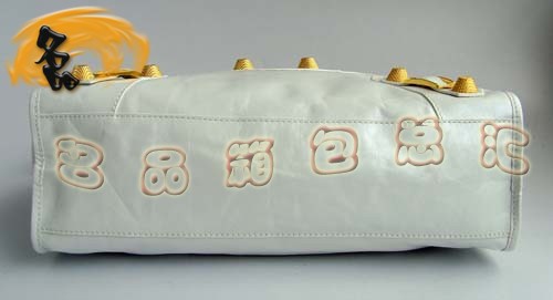 084332B 專柜品質(zhì) 時(shí)尚女士手提包 BALENCIAGA新款斜挎包 巴黎世家機(jī)車包