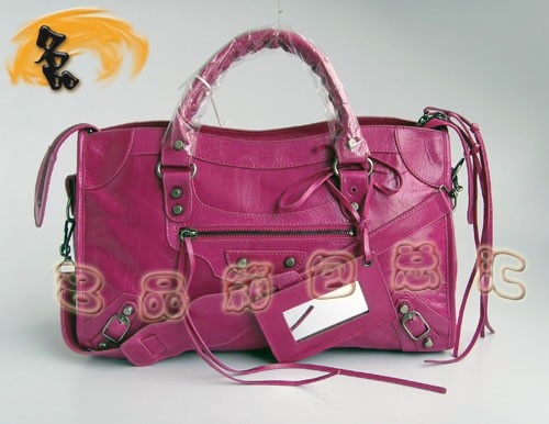 084332 BALENCIAGA熱賣新款 經典桃紅色牛皮女士斜挎包 巴黎世家機車包 手提包