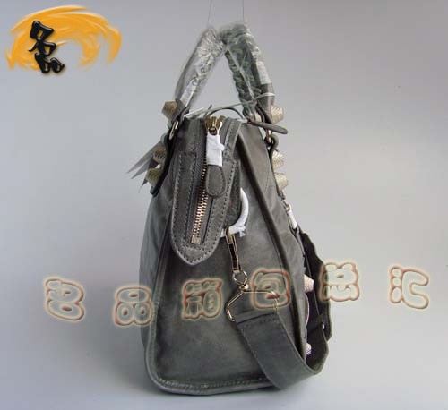 084332A 專(zhuān)柜品質(zhì) BALENCIAGA時(shí)尚休閑女士斜挎包 巴黎世家機(jī)車(chē)包 手提包