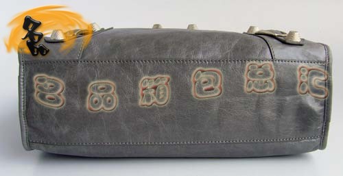 084332A 專(zhuān)柜品質(zhì) BALENCIAGA時(shí)尚休閑女士斜挎包 巴黎世家機(jī)車(chē)包 手提包