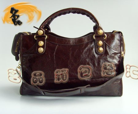 084332B ����Ʒ�|(zh��) BALENCIAGA���ɫţƤ����� б��� �������ҙC(j��)܇��