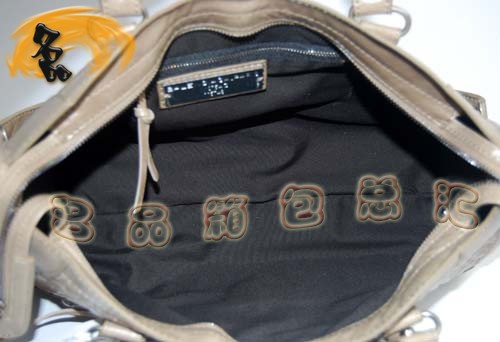 084932 BALENCIAGA 巴黎世家新款時尚女士手提包 機車包 經典款休閑斜挎包