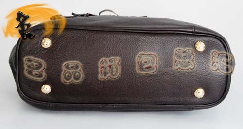 3058 Prada����� Prada���¿� �r�����eŮ�� Prada��(j��ng)��� ���ɫ