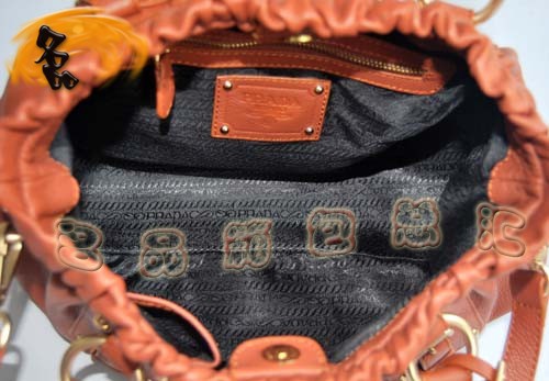 5646 Pradaб��� Prada�μ�� Prada���¿� �ް�ţƤ�r��Ů�� ���Sɫ