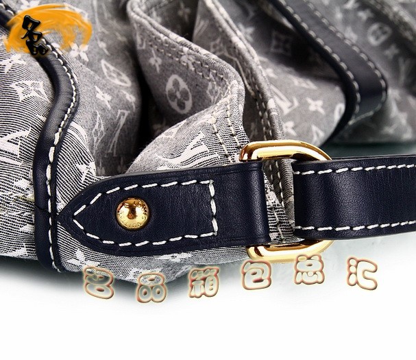 M56700 LV��(j��ng)��С�����r(sh��)�����eŮʿ�μ�� LV���¿������ LVŮ��