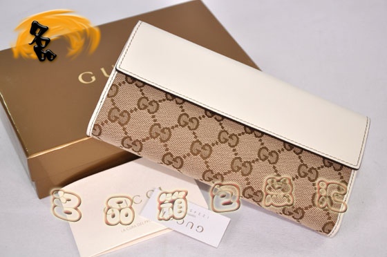 203550 һ��һƷ�| Gucci�X�� Gucci�����pG����Ů�� Gucci�L���X�A �����װ�ɫ