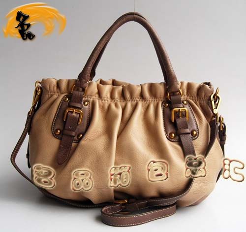 80066 正品品質(zhì) Prada最新款 進口牛皮時尚女包 Prada斜挎包 Prada手提包 米白色