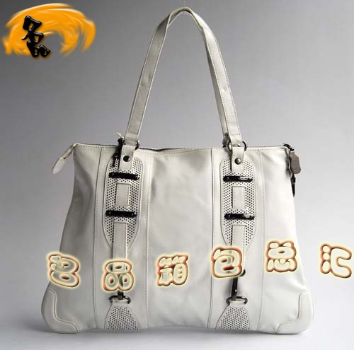 8392 һ��һƷ�| Balenciaga����� ���������¿�Ůʿ�μ�� BalenciagaŮ�� ��ɫ