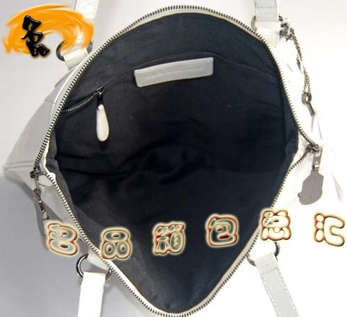 8392 һ��һƷ�| Balenciaga����� ���������¿�Ůʿ�μ�� BalenciagaŮ�� ��ɫ