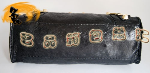 084332B Balenciaga�C(j��)܇(ch��)�� �μ�� ������������� �M(j��n)����Ƥ���ᔕr(sh��)��Ů�� ��ɫ