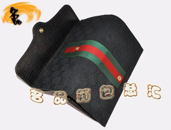 131843 һ��һƷ�| Gucci���¿� �����pG����Ůʿ�X�A Gucci�L���X�� ��ɫ