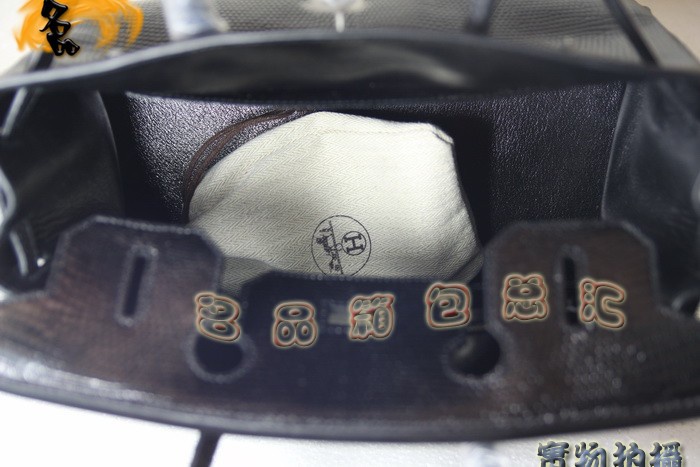 Hermes蜥蜴紋 經(jīng)典款30cm Birkin系列 愛(ài)馬仕鉑金包 Hermes手提包 特制品 實(shí)時(shí)報(bào)價(jià)
