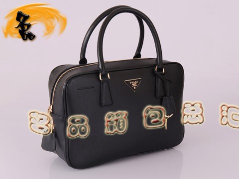 BL0094 Prada手提包 時尚休閑普拉達女包 原版一比一品質進口頭層牛皮女包 黑色