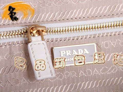 BL0095 Prada手提包 普拉達時尚女士休閑包 Prada女包 原版一比一品質 白色