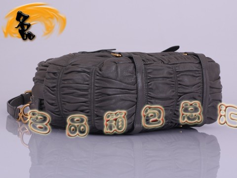 BL0397 �����_���¿��ް���Ƥ����� Pradaб��� �����_���e�� PradaŮ�� ��ɫ