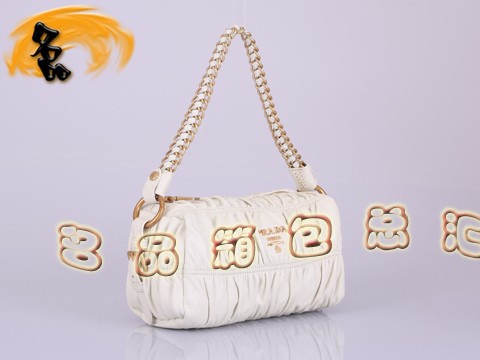 BL0651 普拉達最新款褶皺羊皮女包 Prada手拎包 Prada單肩包 原版一比一品質(zhì) 白色