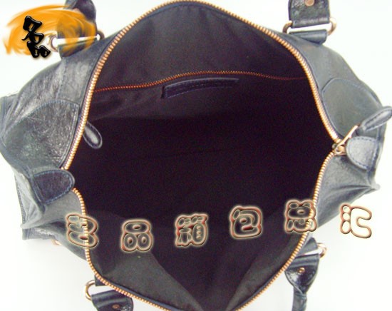 084324B BalenciagaŮ�� ����� ������������� �M(j��n)����Ƥ�r(sh��)�����eŮ�� ��܊�{(l��n)ɫ