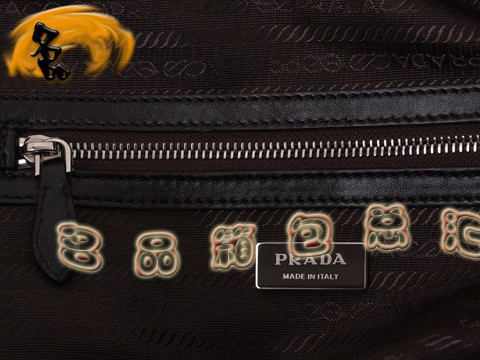 BL0397 普拉達最新款褶皺羊皮手提包 Prada斜挎包 普拉達休閑包 Prada女包 啡色