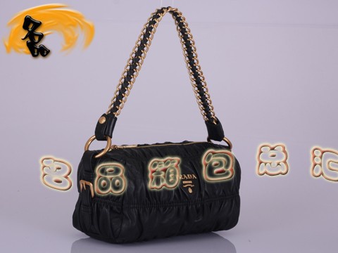 BL0651 普拉達(dá)最新款褶皺羊皮女包 Prada手拎包 Prada單肩包 原版一比一品質(zhì) 黑色