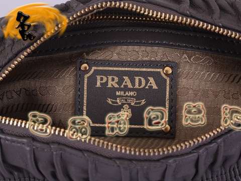BL0651 普拉達(dá)最新款褶皺羊皮女包 Prada手拎包 Prada單肩包 原版一比一品質(zhì) 灰色