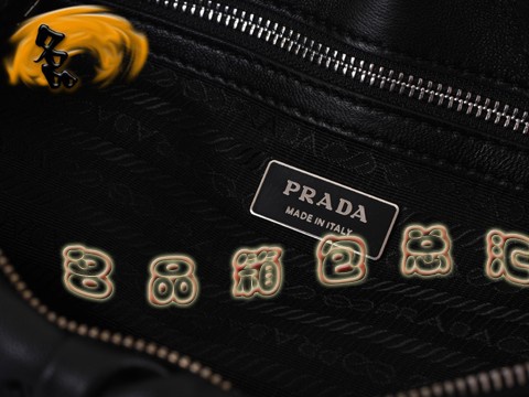BN1407 正品品質 普拉達羊皮女士斜挎包 最新款褶皺系列女包 Prada手提包 黑色