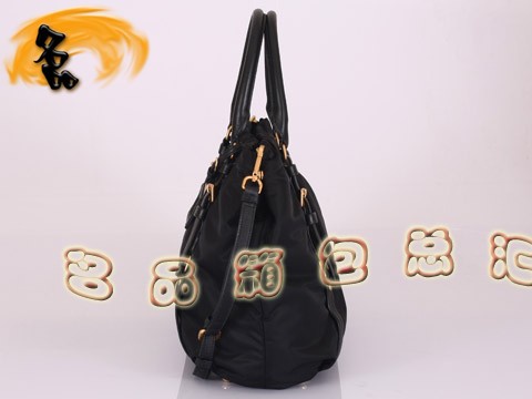 BN1773 Prada女包 防水尼龍帆布斜挎包 Prada手提包 普拉達帆布包 黑色