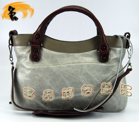 084331 BalenciagaŮ�� ������������� �M(j��n)��ţƤ�r�����eŮ�� �\��ɫ
