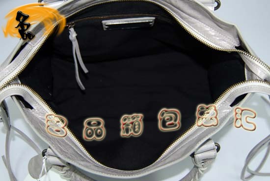 115748L  �������ҙC܇�� Balenciaga�μ�� �M����Ƥ�r��Ů�� ����� �\��ɫ