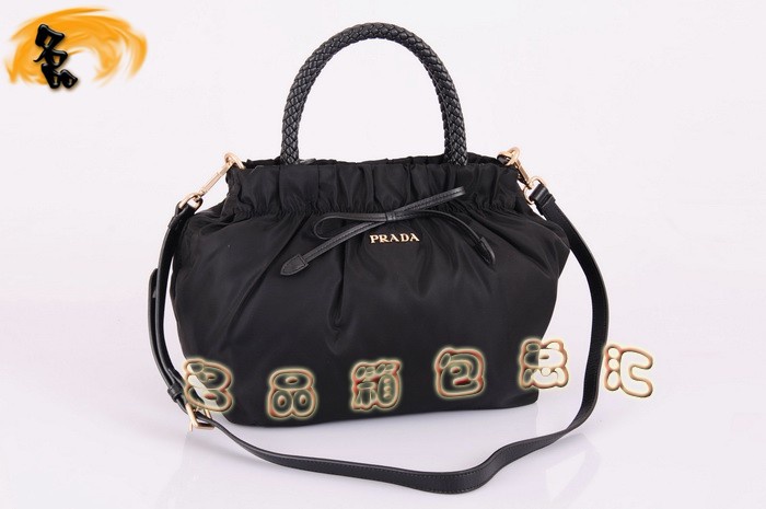 BN1778 Prada手提包 經(jīng)典防水尼龍帆布女包 Prada斜挎包 普拉達休閑包 黑色