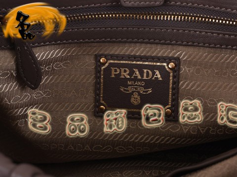 BN1791 普拉達最新款褶皺羊皮時尚女士休閑包 Prada手提包 Prada斜挎包 卡其色