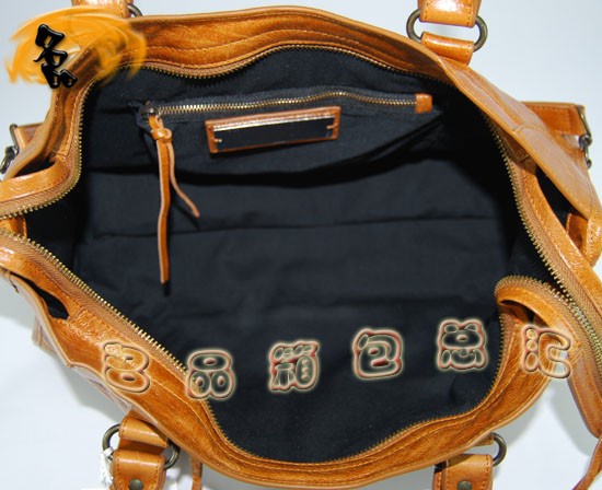 115748S  ������������� Balenciaga�C܇�� �M����Ƥ�r��Ů�� �μ�� �ɫ