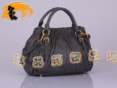 BN1791 �����_���¿��ް���Ƥ�r��Ůʿ���e�� Prada����� Pradaб��� ��ɫ