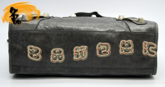 173084A  Balenciaga����� �������҆μ�� �M��ţƤ����r��Ů�� �C܇�� ���y��ɫ