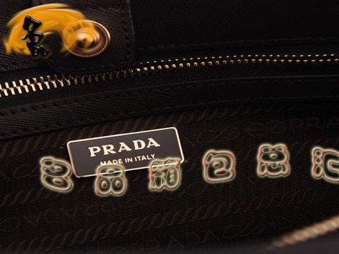 BN1874 Prada單肩包 新款時尚女士休閑包 十字紋進口牛皮女包 普拉達手提包 啡色