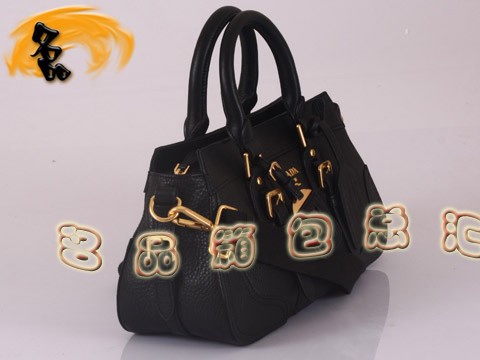 BR1180 Prada斜挎包 新款時尚休閑包 Prada女包 普拉達手提包 黑色