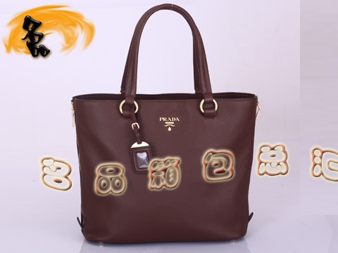 BR4372 Prada單肩包 新款時尚女士休閑包 進(jìn)口牛皮女包 普拉達(dá)手提包 啡色