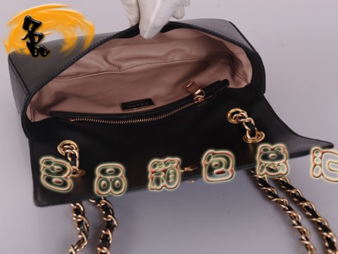 BT0750  Prada�μ�� �M(j��n)���^��ţƤŮ�� �¿�Ůʿ���e�� �����_(d��)б��� ��ɫ