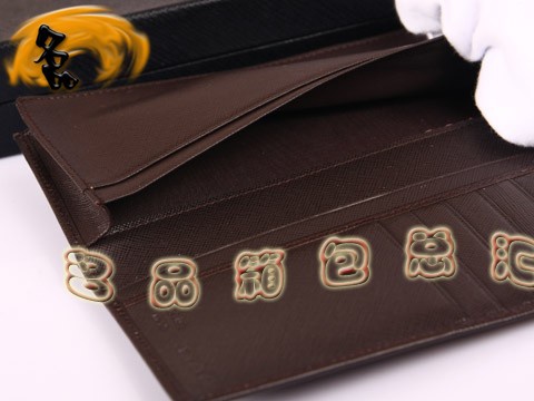2M1113A Prada�X�� �M��ʮ�ּyţƤ�X�A �����_��ʿ�L���X�� Prada�X�A ��ɫ