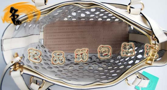 1020 Prada ���¿� PradaŮ�� �r�����eŮʿ�μ�� ԭ��һ��һƷ�|(zh��) �װ�ɫ