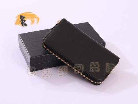 1M0506 Prada���¿�ʮ�ּyţƤ����X�� Prada�X�� �����_�L���X�A PradaŮ�� ��ɫ
