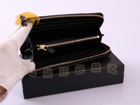 1M0506 Prada���¿��ް���Ƥ����X�� Prada�X�� �����_�L���X�A PradaŮ�� ��ɫ