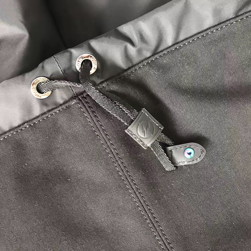 M43415 LV 2017藤原浩聯名閃電系列 CABAS LIGHT 手袋