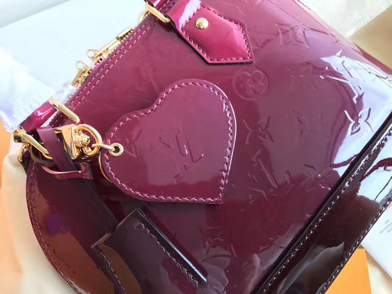 M90322 LV ALMA BB 手袋 LV貝殼包 LV漆皮壓花手提包