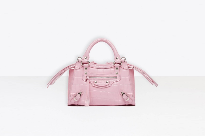 Balenciaga 經典機車包推出全新尺寸與設計!