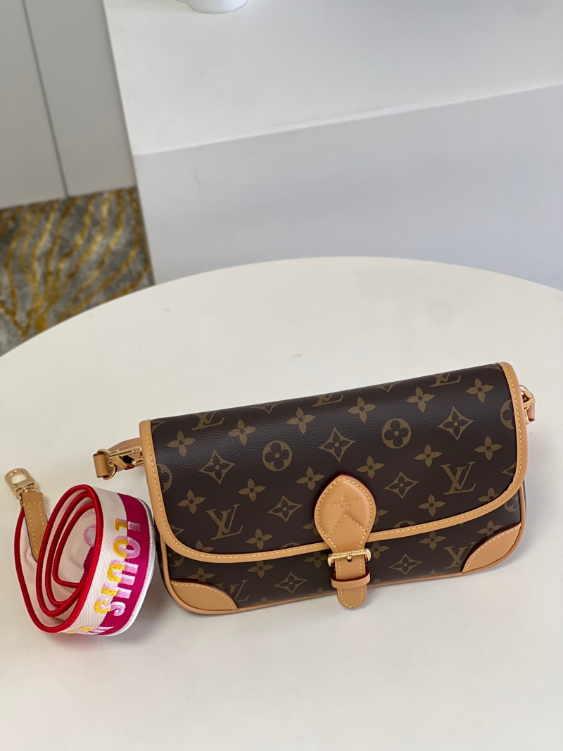M46049 LV DIANE 手袋 LV法棍包 中古包系列女包 粉色肩帶