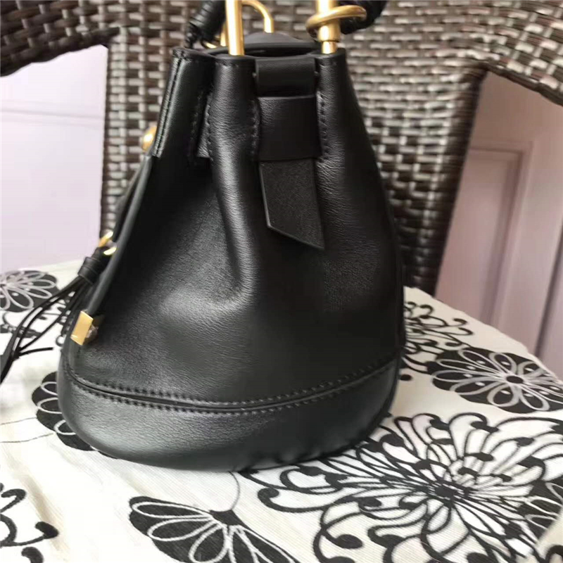 5655 Chloe 珂洛伊 Owen系列 金色鎖扣 進(jìn)口牛皮 拼皮翻蓋包 黑色