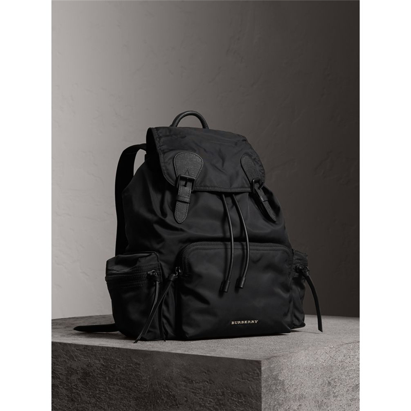 40154791 The Rucksack 大號 功能性 尼龍拼皮革 軍旅背包 黑色