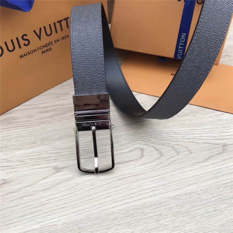 MP027 LV 專柜新包裝 轉動扣 手工縫線 雙面可用 LV男士腰帶 灰色